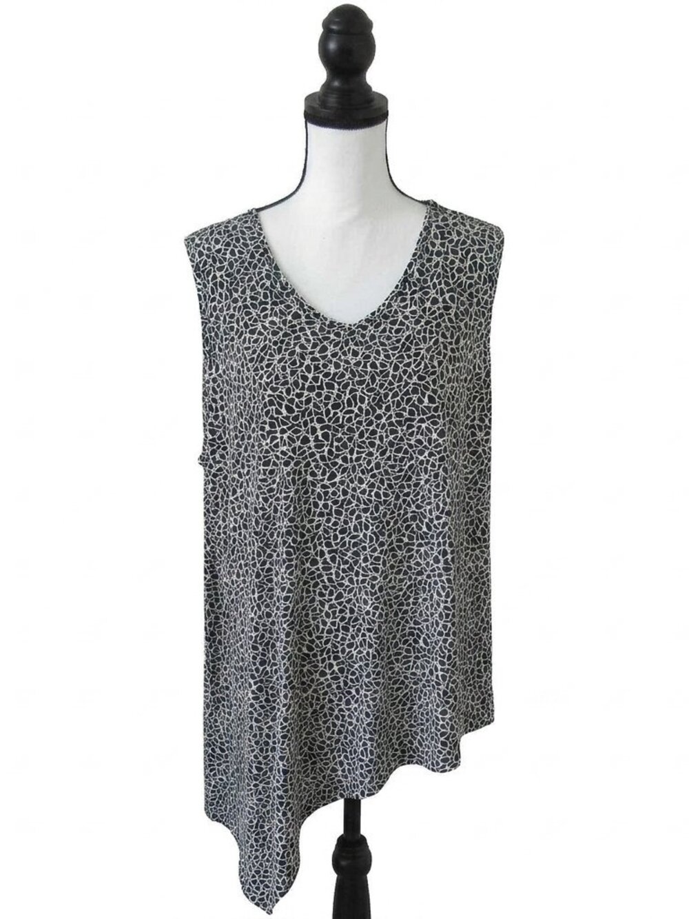 Susan Graver Womens 2X Black White Liquid Knit Sleeveless V-neck Tunic Top QVC